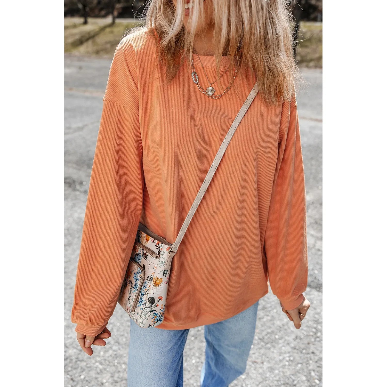 Orange Version – "Dolly Vibes Corduroy Sweatshirt"