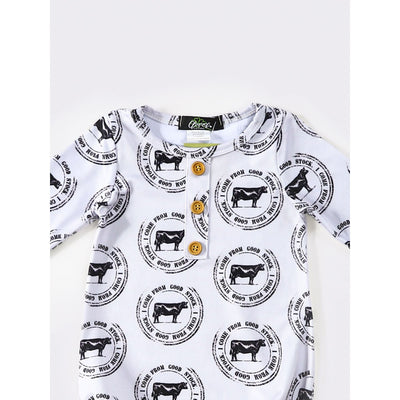 Good Stock Knotted Gown + Hat - Clover Cottage