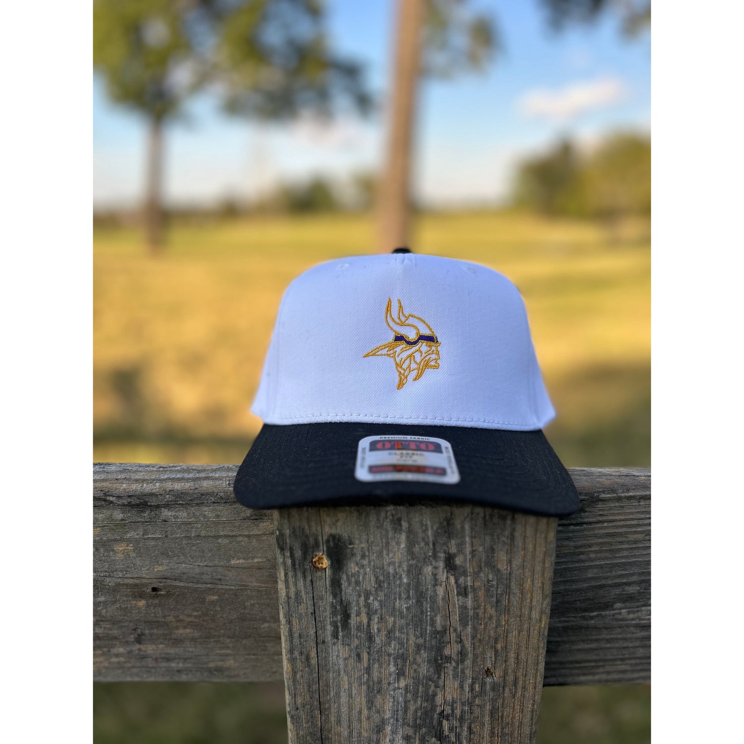 Vikings Heritage Logo Snapback Cap